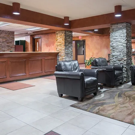 Ramada By Wyndham Fargo