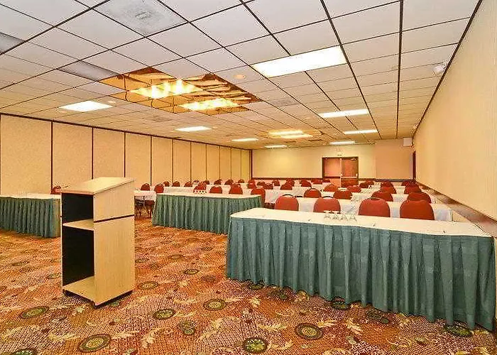 Ramada By Wyndham