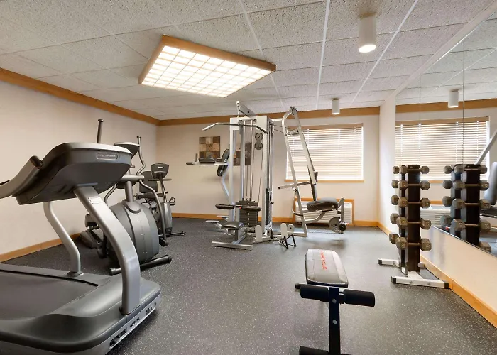 Ramada By Wyndham Fargo