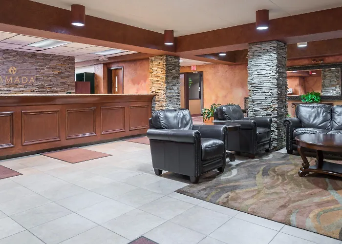 Ramada By Wyndham Hotel 2*