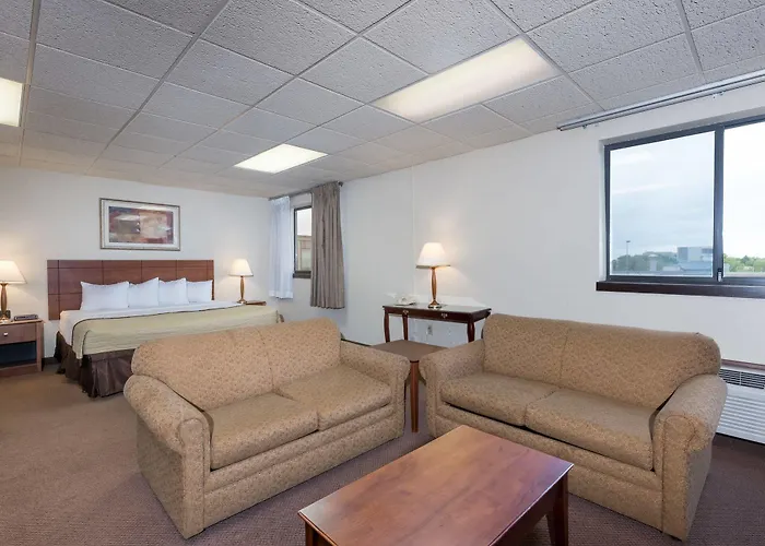 Ramada By Wyndham 2* Fargo
