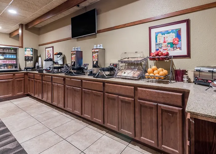 Ramada By Wyndham 2* Fargo