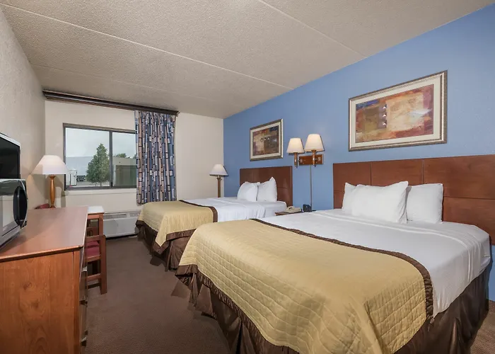 Ramada By Wyndham Hotel Fargo